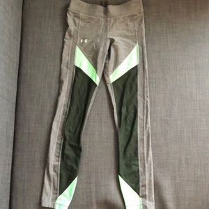 Gently used under armour leggings